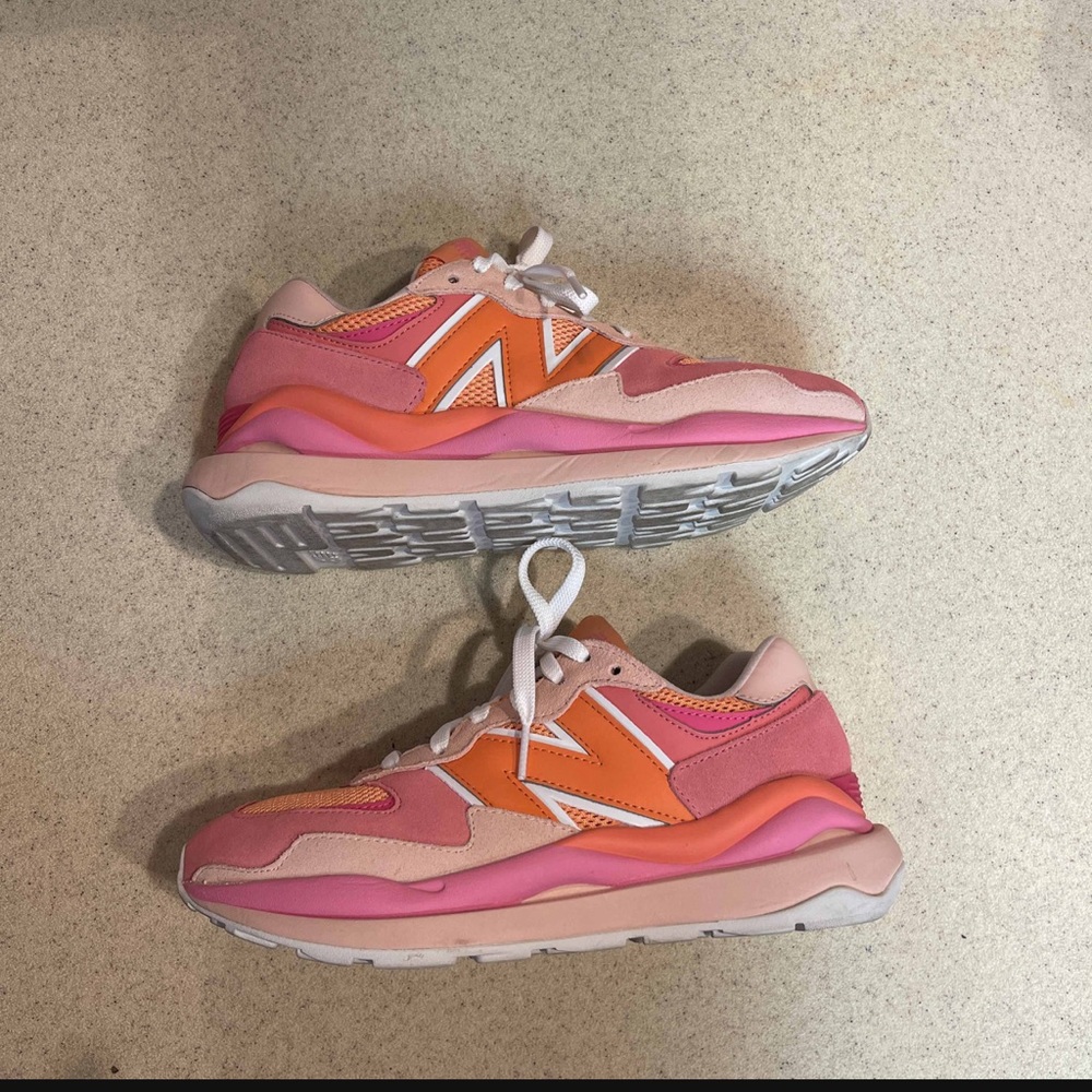 New Balance 57/40 Valentines Day size 8